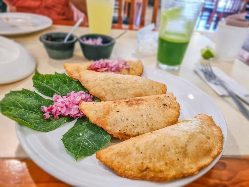 Empanadas de chaya